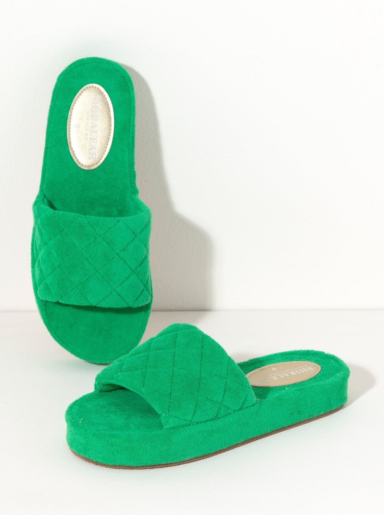 Shiraleah Sol Terry Pool Slides, Green by Shiraleah