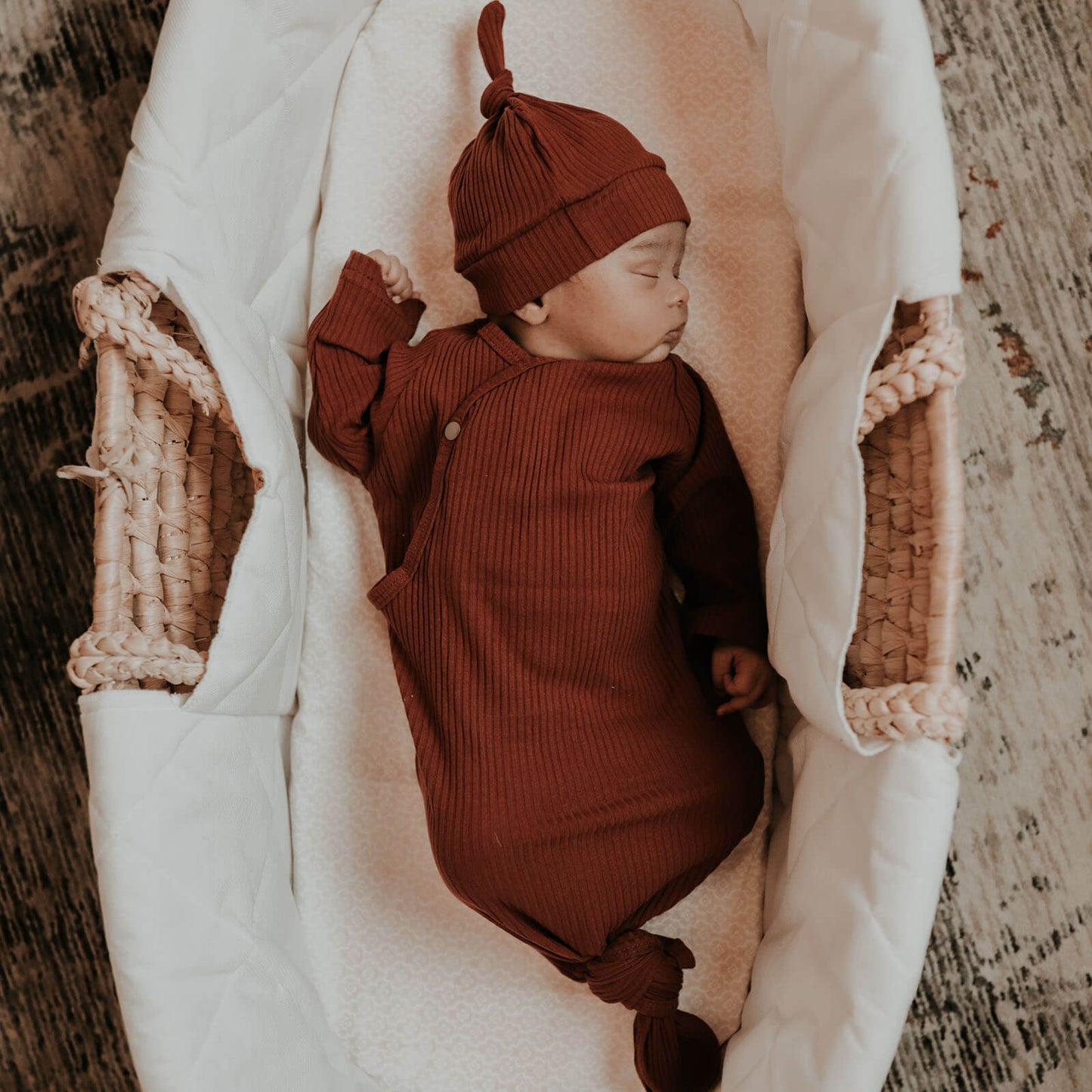 Ribbed Knotted Gown & Hat Set by embé®