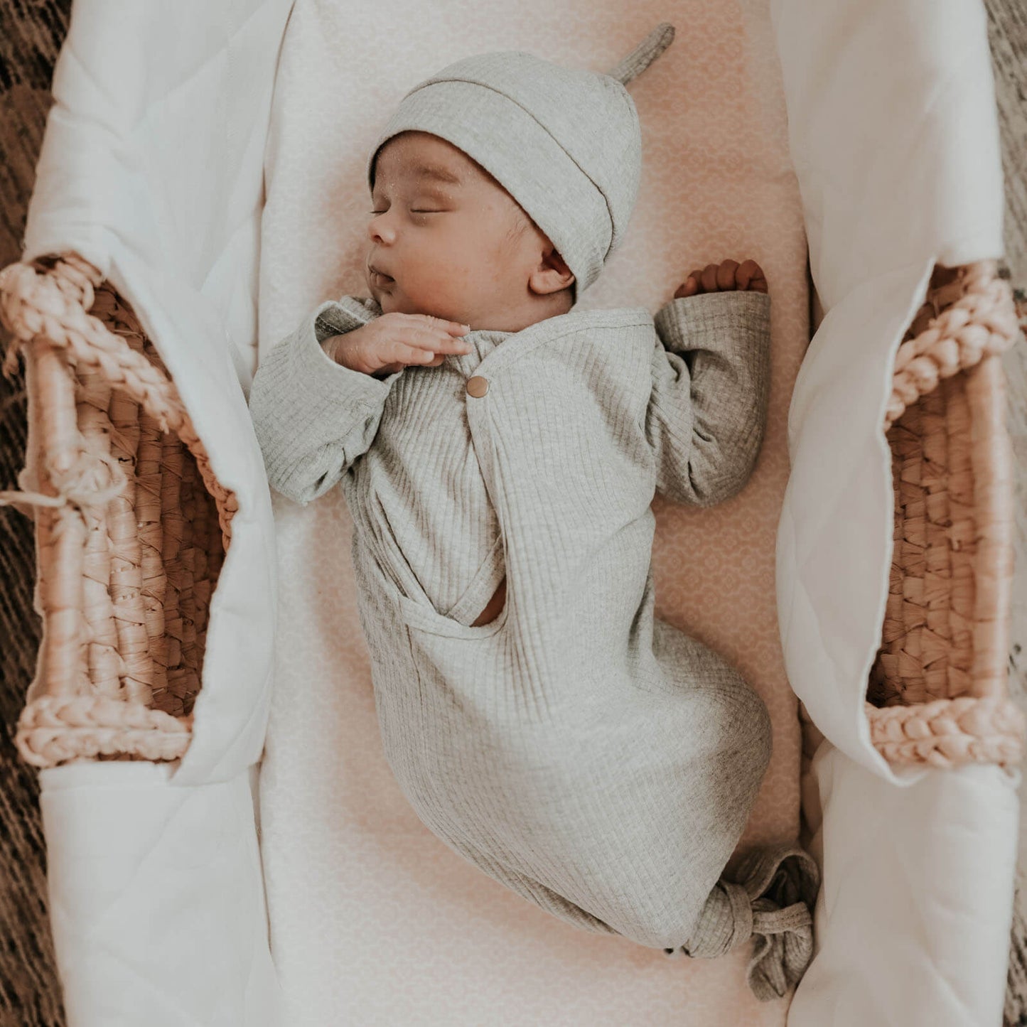 Ribbed Knotted Gown & Hat Set by embé®