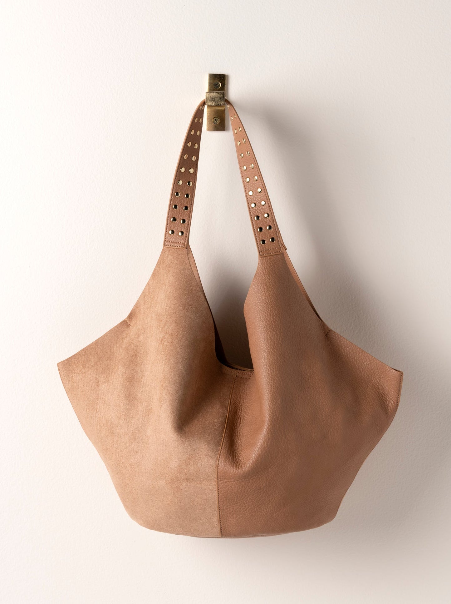 Shiraleah Ryker Tote, Tan by Shiraleah