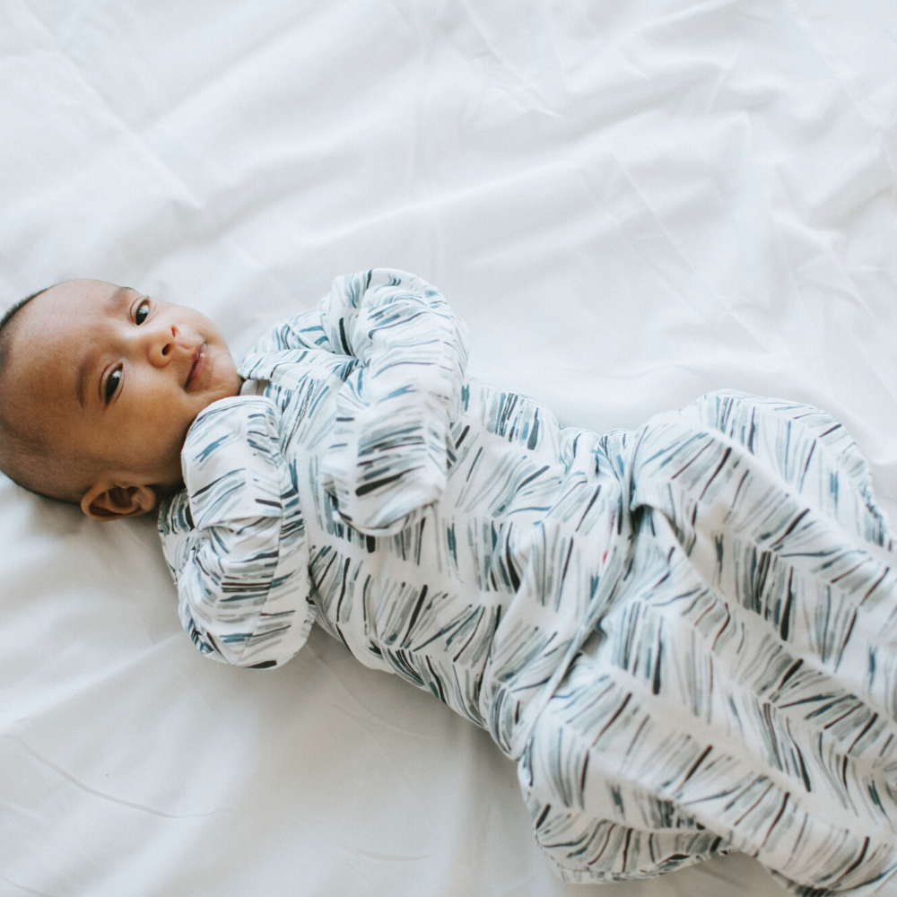 Long Sleeve Starter Swaddle by embé®