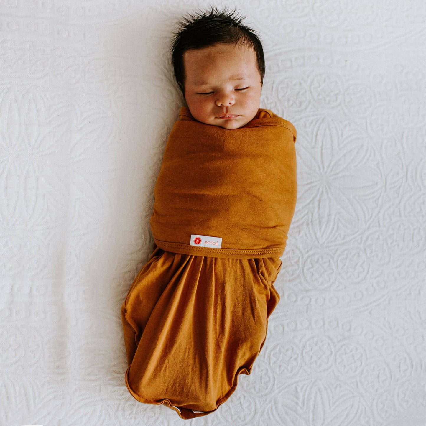 Transitional Swaddle by embé®