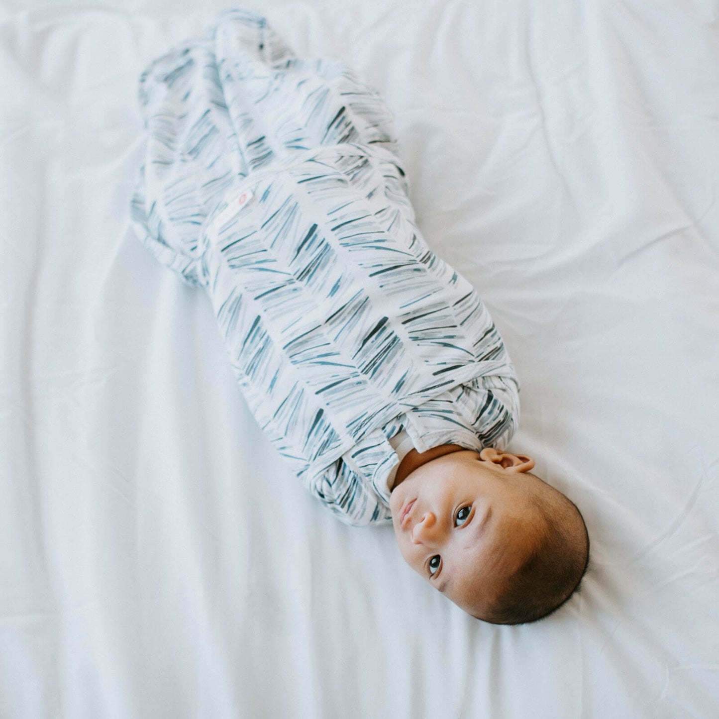 Transitional Swaddle by embé®