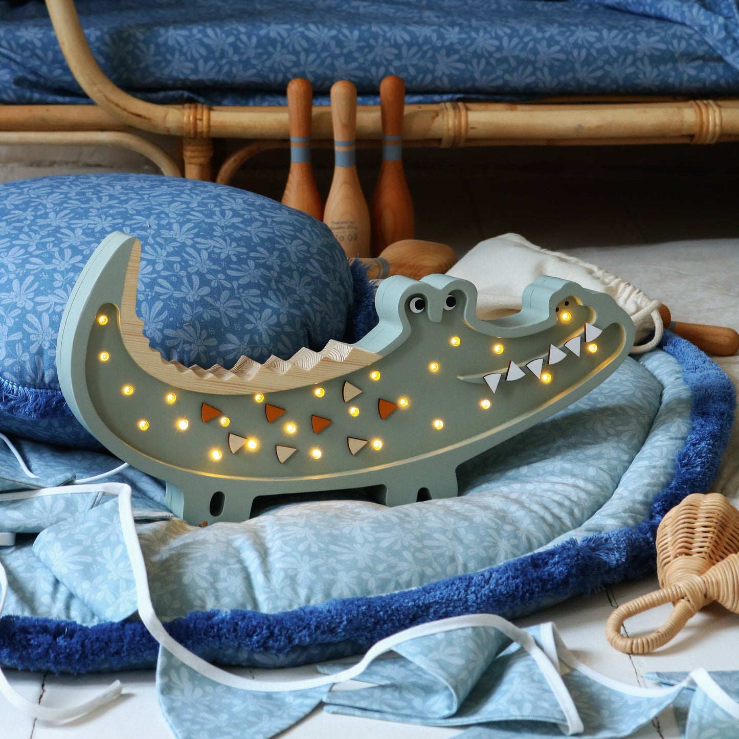 Little Lights Crocodile Lamp by Little Lights US