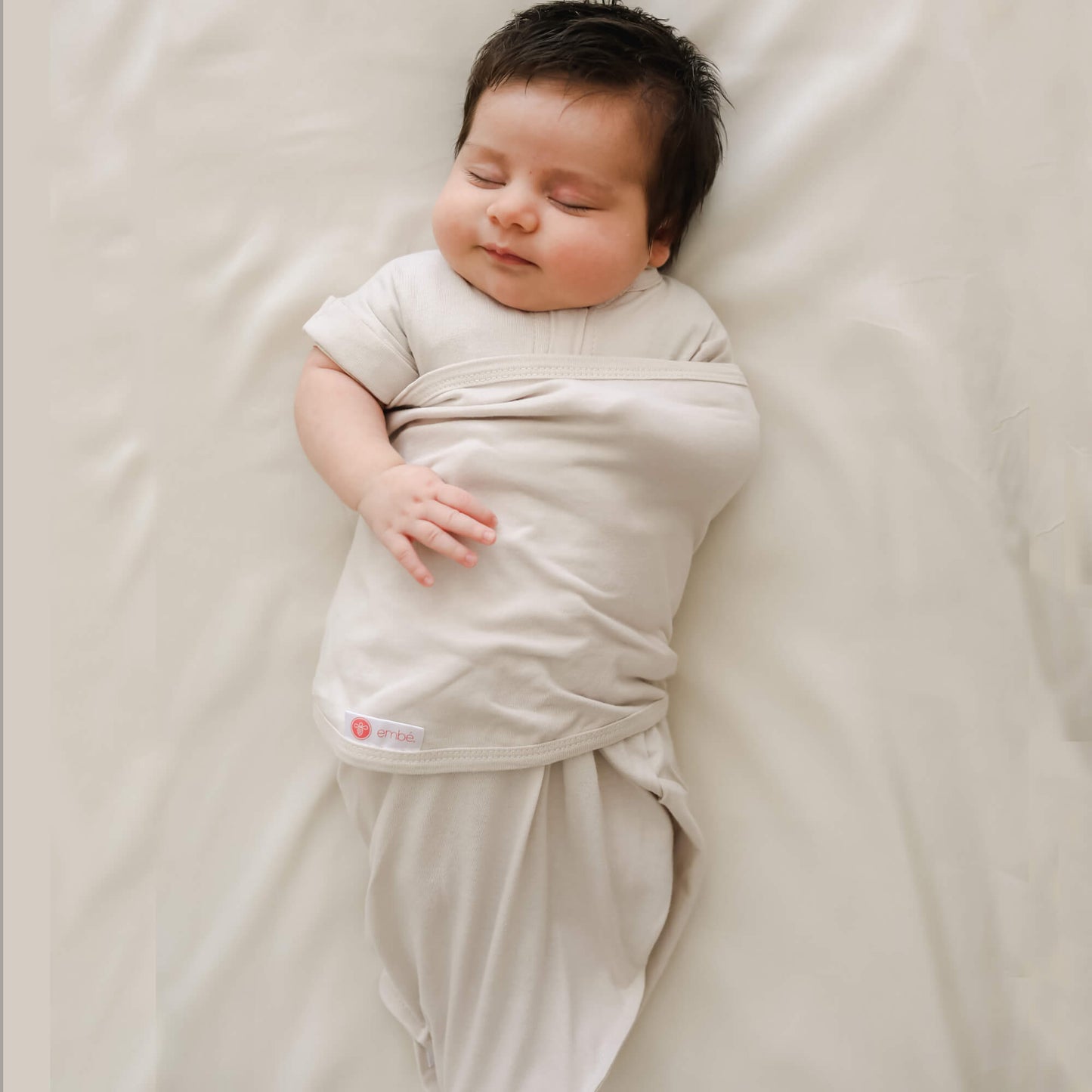 Transitional Swaddle by embé®