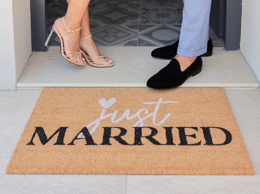 Shiraleah "Just Married" Doormat, Natural by Shiraleah